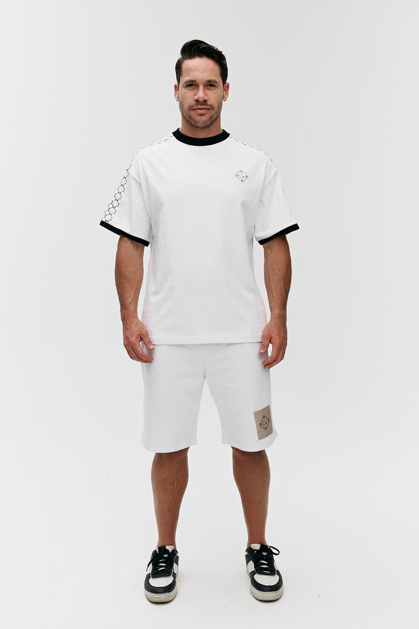 White T-Shirt With Logo Stripes On The Sides